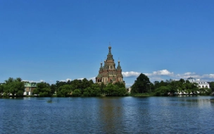 В Петергофе в 2021 году пройдет реставрация глав Петропавловского собора