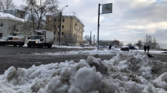 За плохую уборку снега мировые судьи Петербурга взыскали с ответственных 40 тыс. рублей