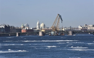 Демонтаж временных опор Биржевого моста перенесён на май из-за ледохода