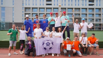 Команда Комстроя Петербурга заняла 2 место в соревнованиях по триатлону