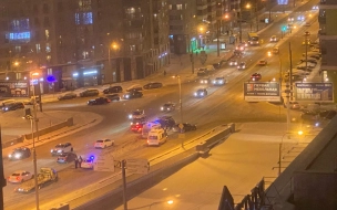 В массовой аварии на Кантемировском мосту пострадал водитель