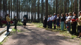 В Кировском районе Ленобласти предали земле останки четырех красноармейцев