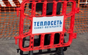 Жители Невского проспекта остались без тепла из-за прорыва на улице Дмитрия Устинова