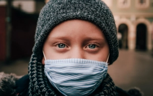 За последние сутки в Петербурге проверились на коронавирус более 17 тысяч человек