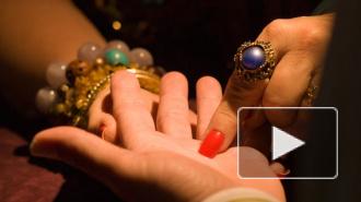 В Петербурге гадалку осудили за "снятие порчи", женщину "сдала" суеверная студентка