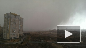 Ураган в Омске 26 апреля унес жизнь молодой девушки, сорвал множество крыш и оставил город без электричества
