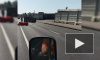 Видео: на Витебском перевернулся грузовик