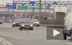 В Петербурге расследуется ДТП, в котором пострадали три автомобиля: "Шевроле", "Фольксваген" и "ВАЗ"