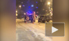 Видео: На Университетской набережной "Газель" столкнулась с оградой