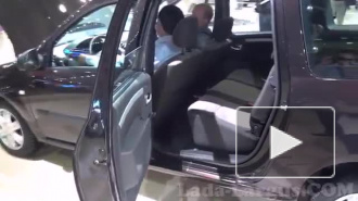 Путин дал старт выпуску Lada Largus