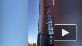 Очевидцы: на Подвойского расслоился жилой дом