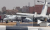 Видео из Судана: В аэропорту после столкновения два самолета превратились в груду железа