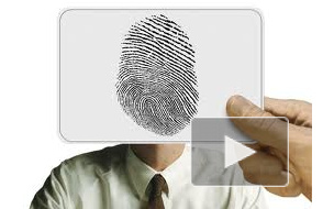 Россиян обяжут оставлять отпечатки пальцев в загранпаспорте с 2015 года