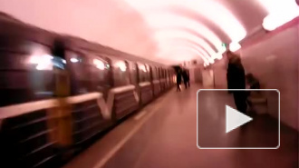Из-за угрозы взрыва метро "Площадь Ленина" перекрыта