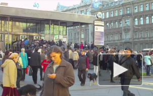 Станция метро "Василеостровская" по утрам будет закрыта на вход до конца августа