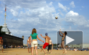 Петербуржцы хотят загорать голышом у стен Петропавловки
