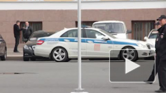 Сотрудники магазина лихо обезвредили грабителя и заперли его до приезда полиции