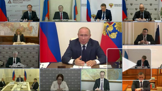 Путин предложил вернуть самозанятым уплаченные ими налоги за 2019 год