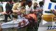 При взрыве мощной бомбы в Пакистане погибли 23 человека