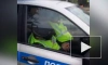 В Липецке блогер заснял спящих в салоне служебной машины полицейских