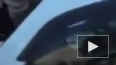 Появилось видео жестокого задержания ребенка, читавшего ...
