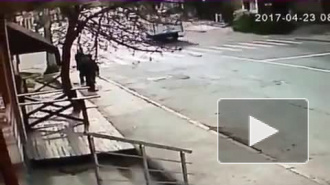 Камера видео наблюдения сняла ужасную авария в Махачкале
