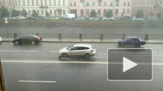 Петербуржцев в понедельник ждут дожди
