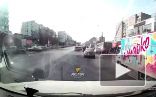 В Новосибирске на дороге подрались водители «Лексуса» и «Жигулей» 