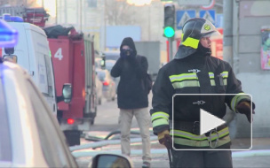Пожар в бизнес-центре "Сенатор" в Петербурге: один человек погиб, 30 оказались заблокированы огнем