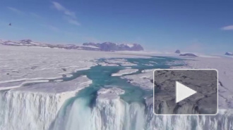 Завораживающее видео рек и водопадов из Антарктиды опубликовали в интернете