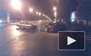 Ночью в выходные в Петербурге произошли ДТП со смертельным исходом