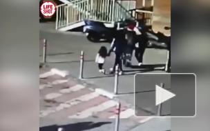 Девочку из Красногорска, на которую упала бутылка, выписали из больницы