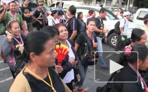 Таиланд перешел на осадное положение