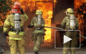 Пожар в Новосибирске 19 июня: жуткий запах с полыхающего склада разбудил жителей города