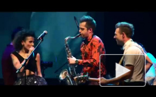 Группа "Фрукты" из "Вечернего Урганта" даст концерт в Петербурге