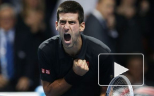 Джокович пообедал травой с корта