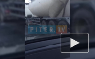 В аварии на КАДе водитель "Матиза" погиб под колесами грузовика
