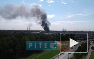 В Заневке в Ленинградской области горят склады