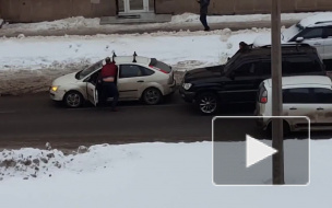 Драка водителей на Варшавской попала на видео 