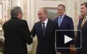 Россия отказалась от $28 млрд долга Кубы