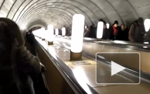 На станции "Площадь Восстания" мужчина упал и разбил голову