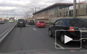 Видео: автомобиль после ДТП лег на крышу на Витебском проспекте