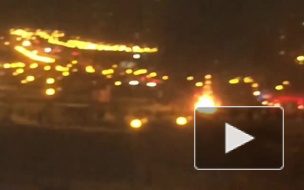 "Ёлочка, гори!" В Московском парке сгорела Новогодняя елка (видео)