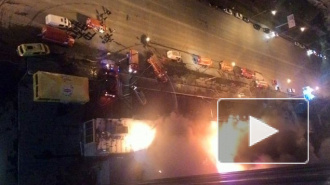 В Интернете появились фото и видео страшного пожара в Новосибирске
