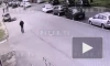 На проспекте Ветеранов внезапная смерть велосипедиста попала на видео