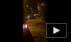 Видео: в Красноярске женщина-таксист отказалась пропустить скорую помощь во дворе