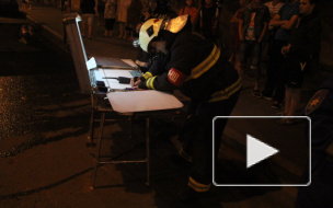 В Петербурге этой ночью пылали машины и гаражи, виновных ищут