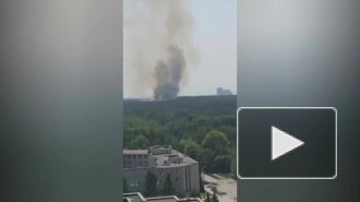 В Новосибирске загорелась крыша Центральной клинической больницы