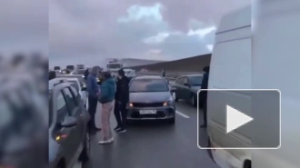 В Крыму на трассе "Таврида" столкнулись 15 автомобилей