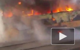 Видео из Красноярска: Сегодня утром на ходу загорелся трамвай с пассажирами